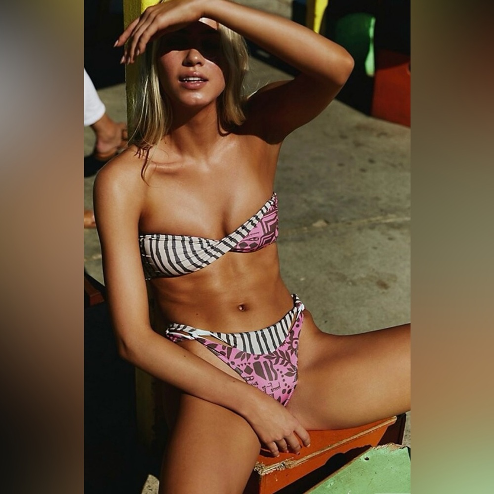 Bikini Bottom - Picture 4 of 8